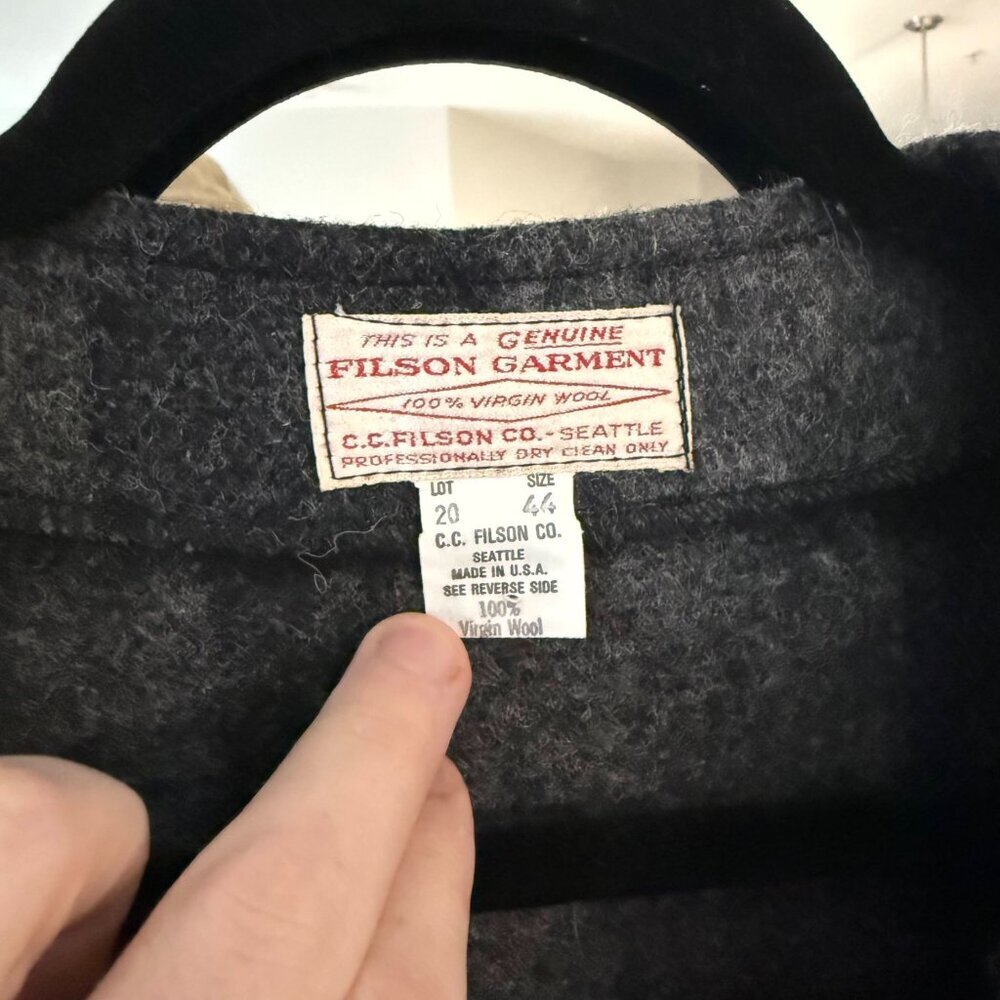 Filson 100% Virgin Wool Plaid Vest Made in USA Size 44 - Picture 2 of 4